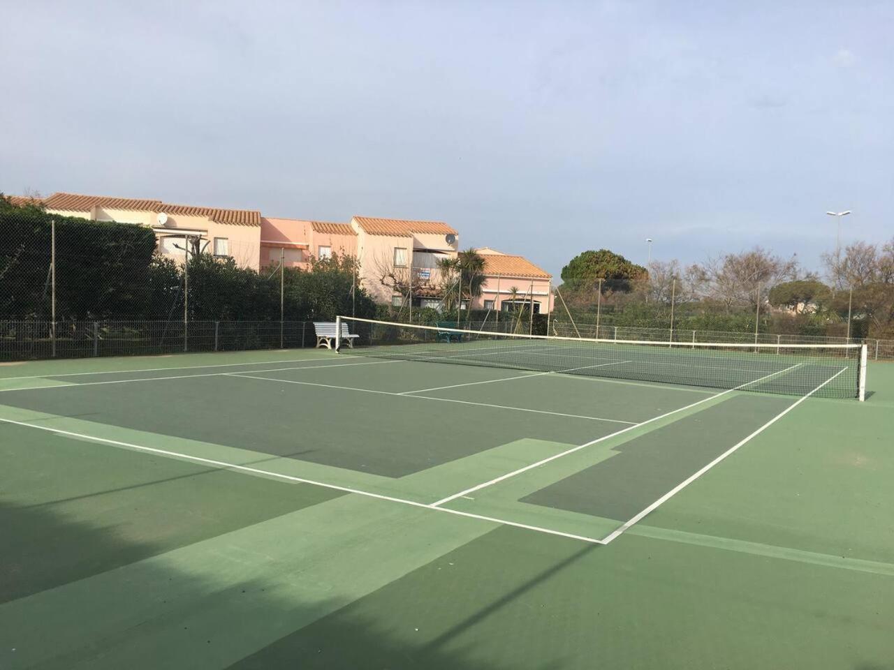 Appartement 4/6 Personnes Plain Pied - 5Min Plage - Piscine En Face Agde Bagian luar foto
